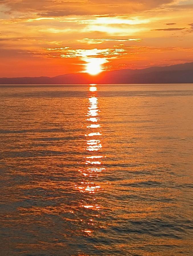 Golden Sunset Beach Apartment Skála Kallirákhis Kültér fotó