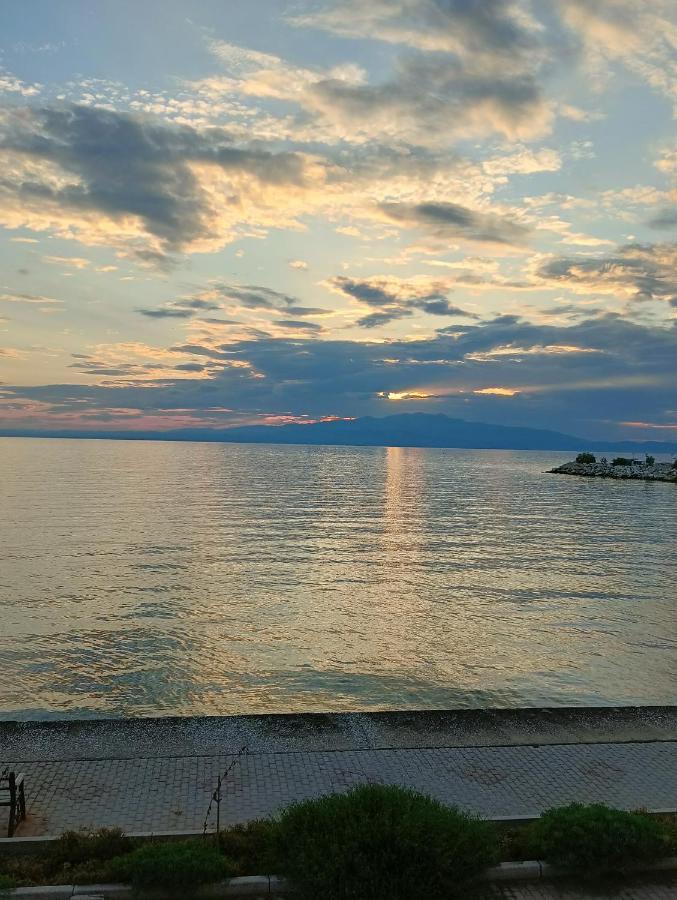 Golden Sunset Beach Apartment Skála Kallirákhis Kültér fotó